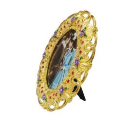 Stone Golden With Floral Design Oval Shape Metal Photo Frame For Gift